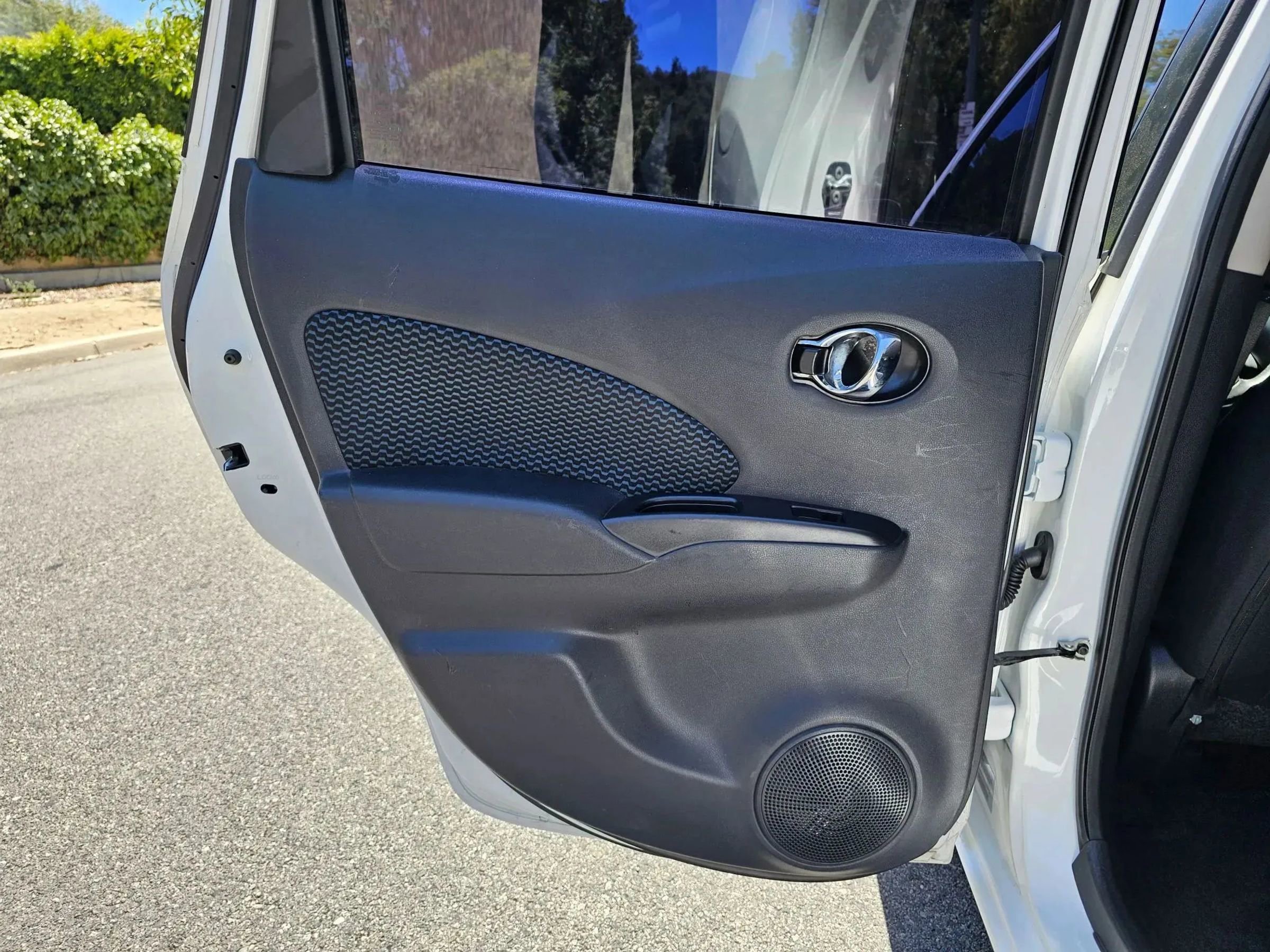 Used 2016 Nissan Versa Note SV image 21