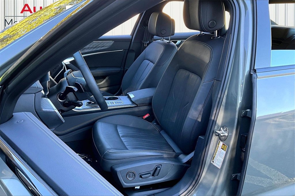 Used 2025 Audi A6 Premium Plus image 20