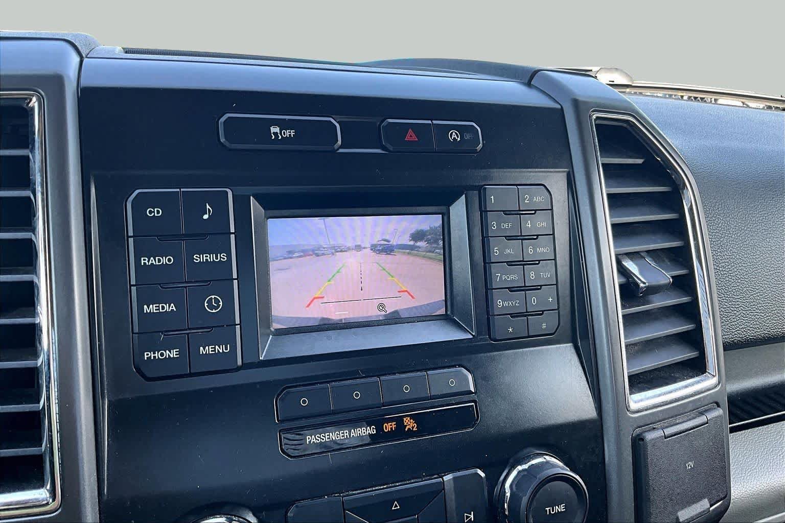 Used 2015 Ford F150 XLT AWD/4WD image 24