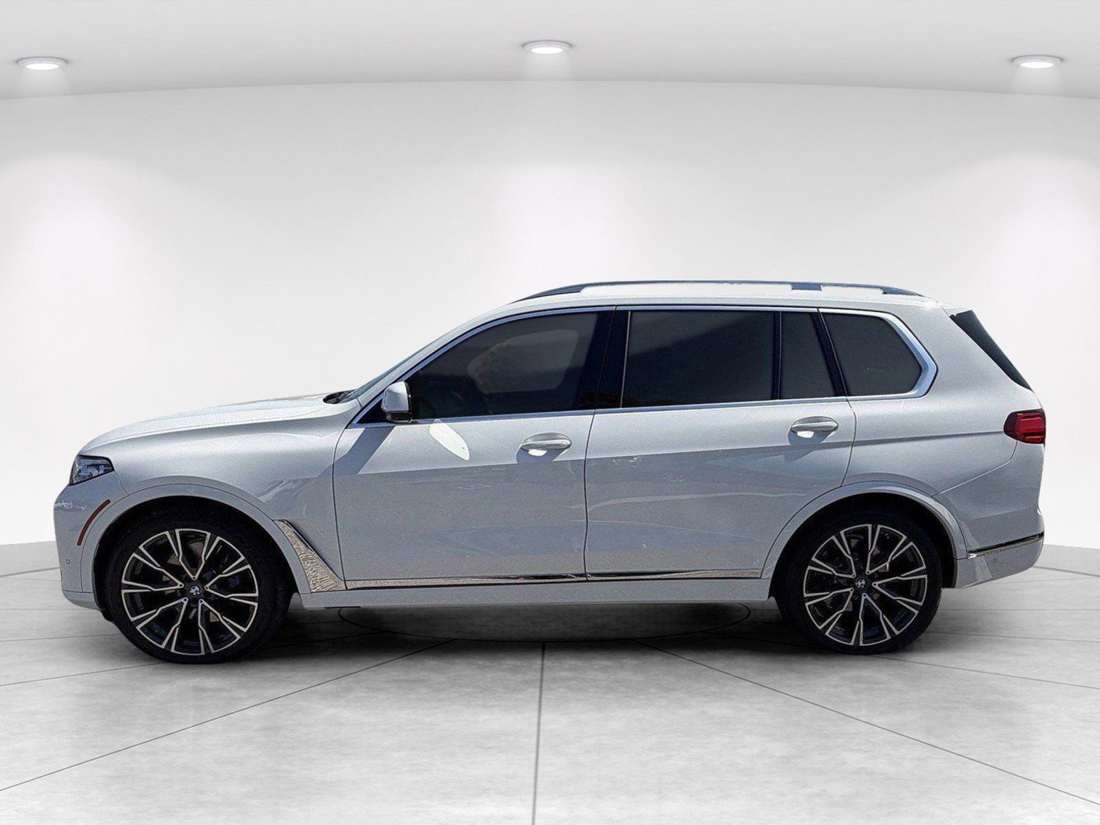 Used 2021 BMW X7 xDrive40i w/ Premium Package 2 AWD/4WD image 7