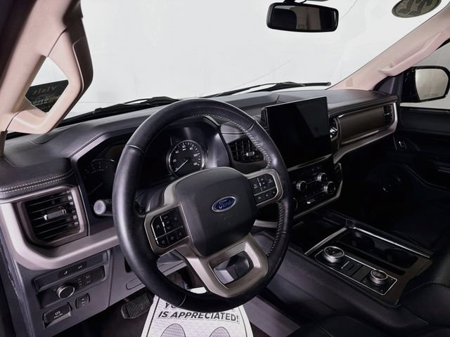 Used 2022 Ford Expedition XLT AWD/4WD image 9