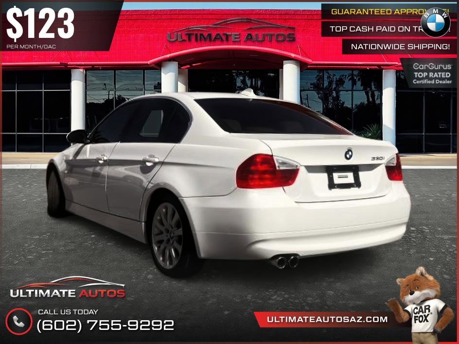 Used 2006 BMW 330i Sedan RWD image 4
