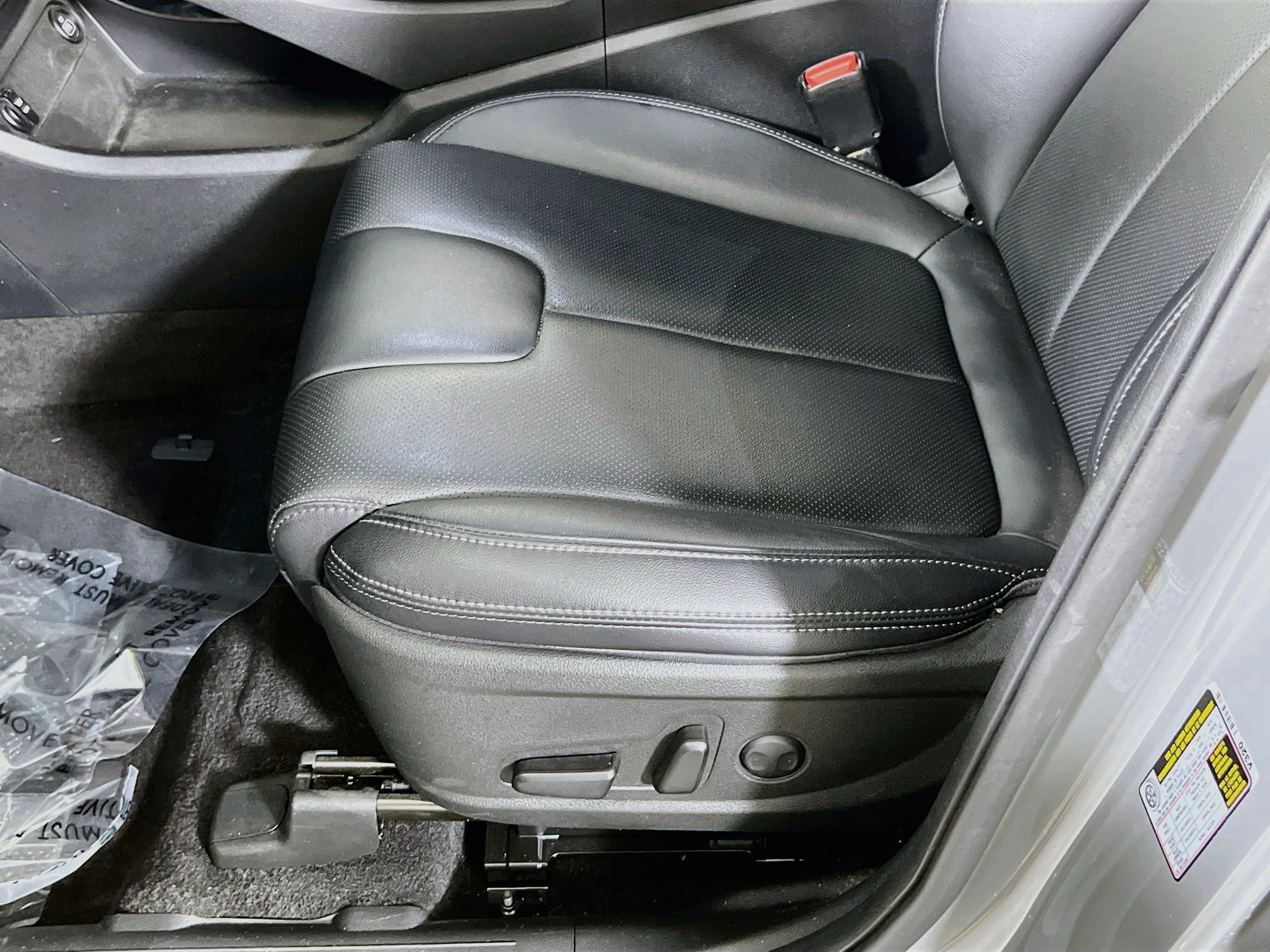 Used 2023 Hyundai Santa Fe SEL Premium w/ Cargo Package AWD/4WD image 19