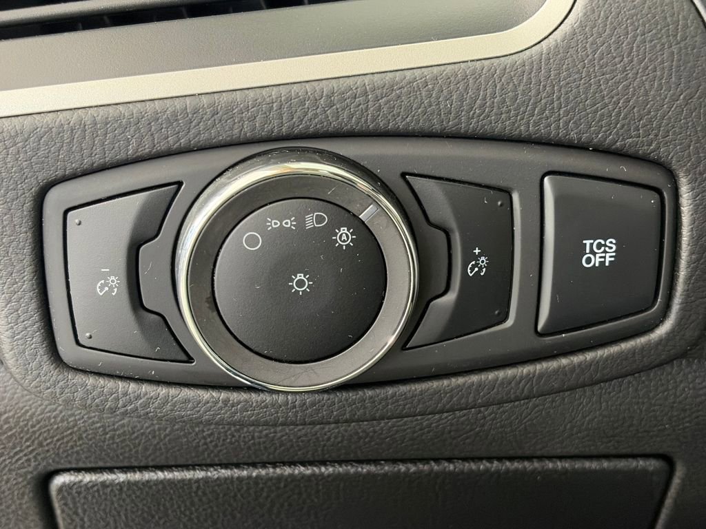 Used 2024 Ford Edge SEL image 24