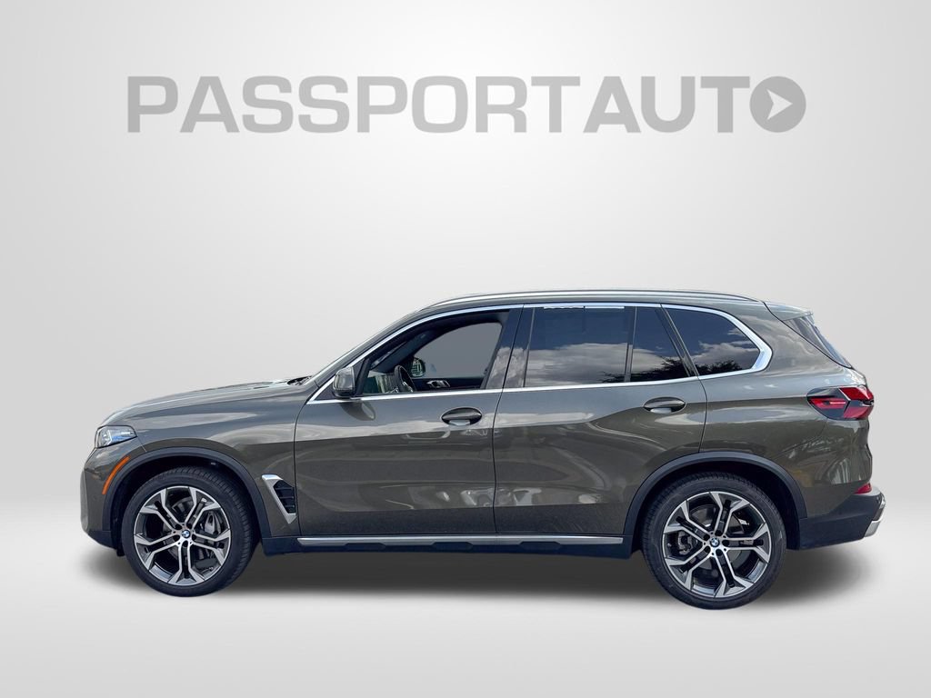 Used 2026 BMW X5 xDrive40i AWD/4WD image 2
