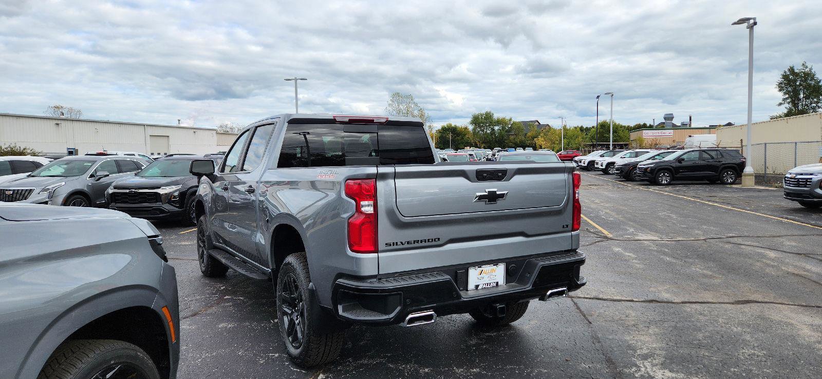 New 2026 Chevrolet Silverado 1500 LT Trail Boss w/ Safety Package image 8