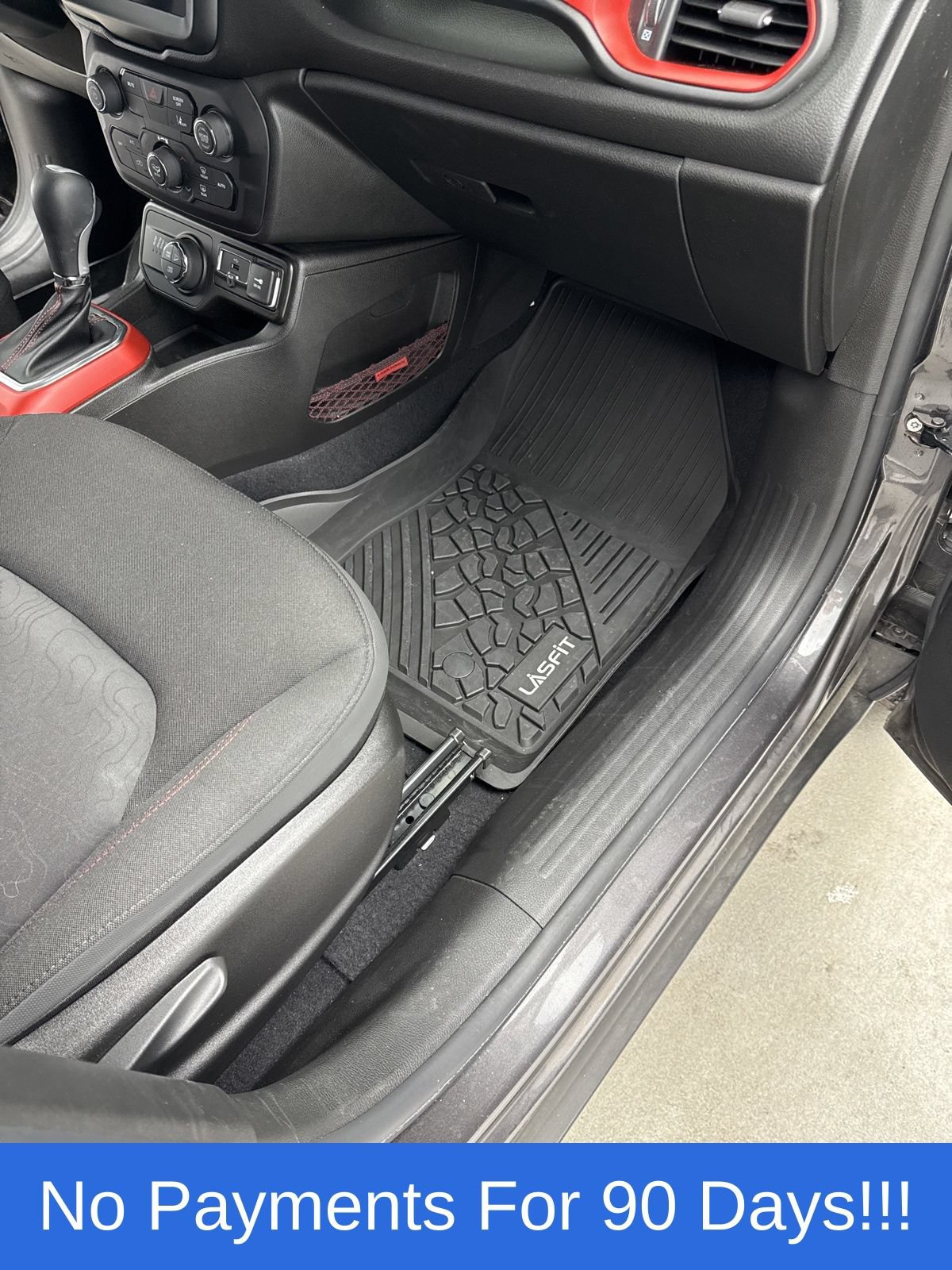 Used 2021 Jeep Renegade Trailhawk AWD/4WD image 27