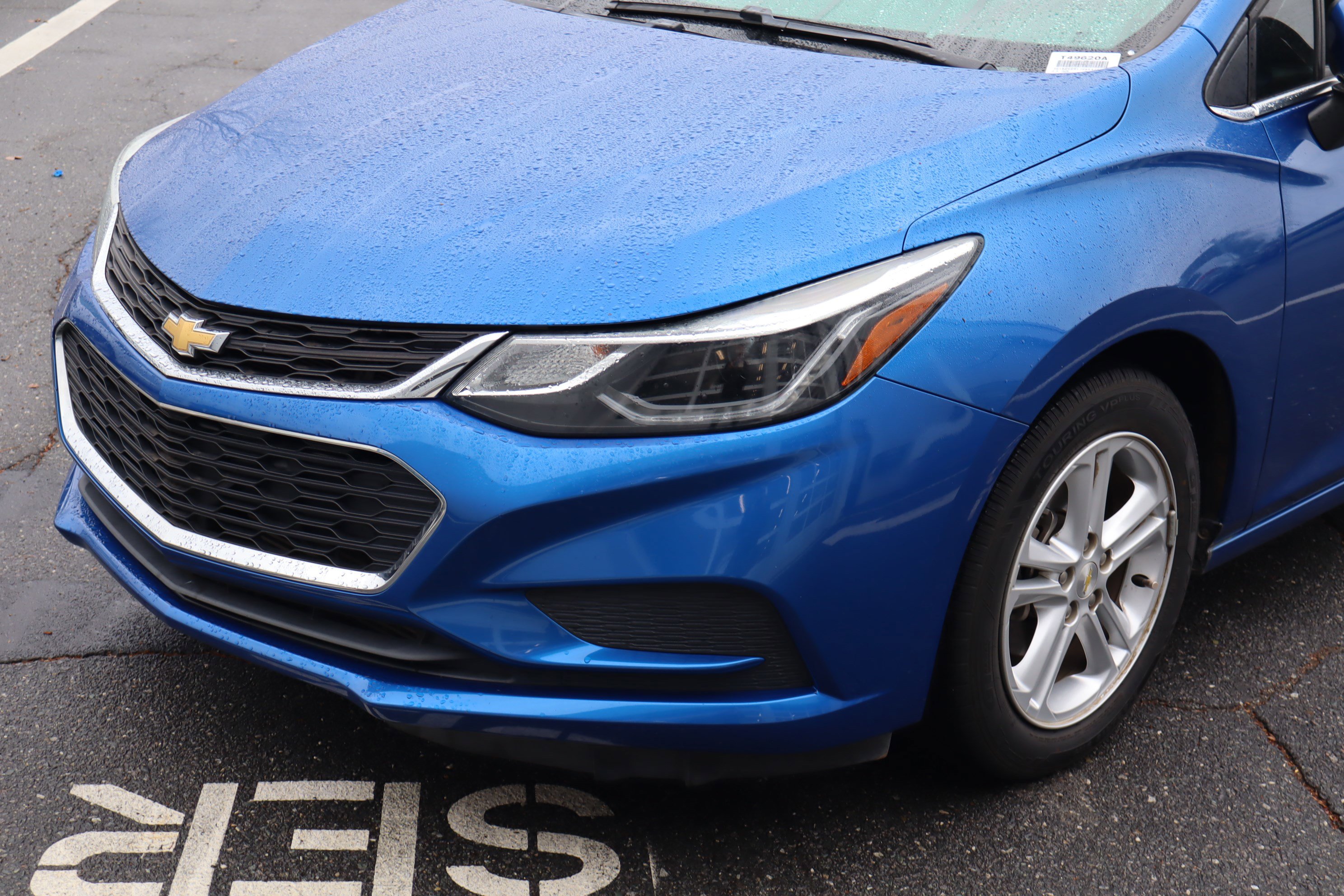 Used 2018 Chevrolet Cruze LT w/ Convenience Package image 6