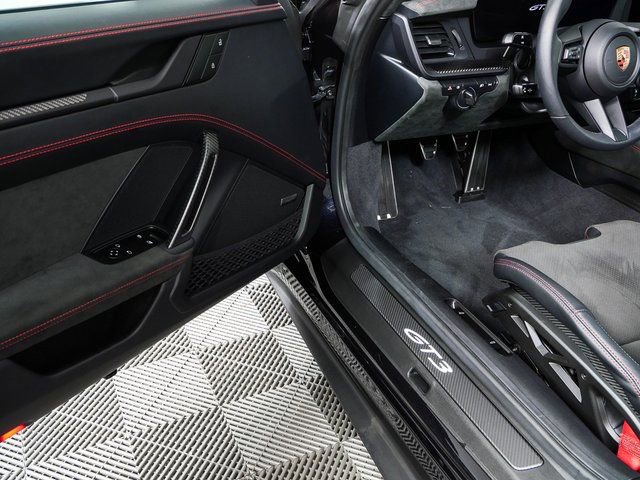 Certified 2026 Porsche 911 GT3 image 8