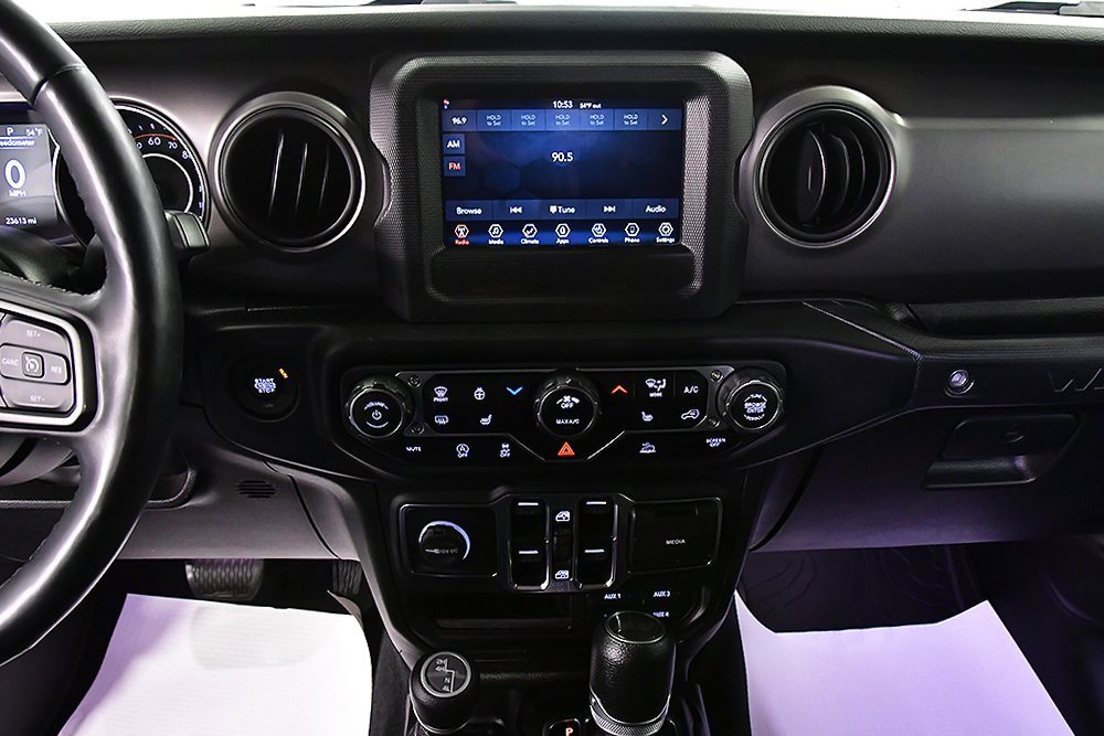 Used 2023 Jeep Wrangler Willys image 24