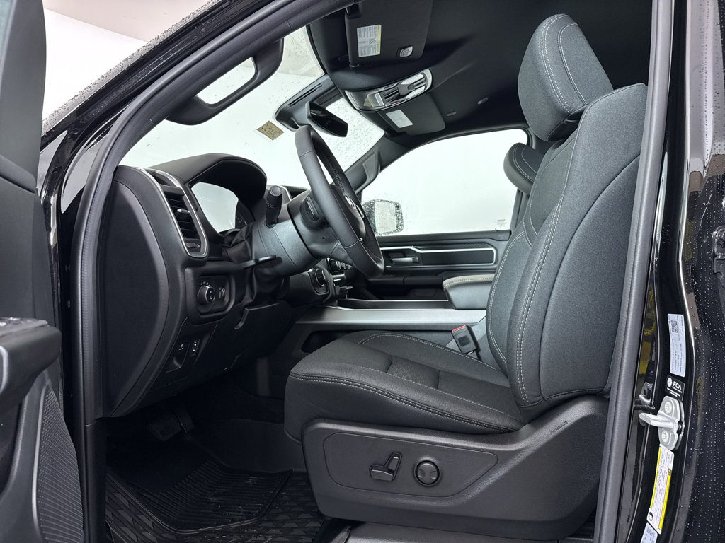 New 2026 RAM 1500 Big Horn w/ Night Edition image 7