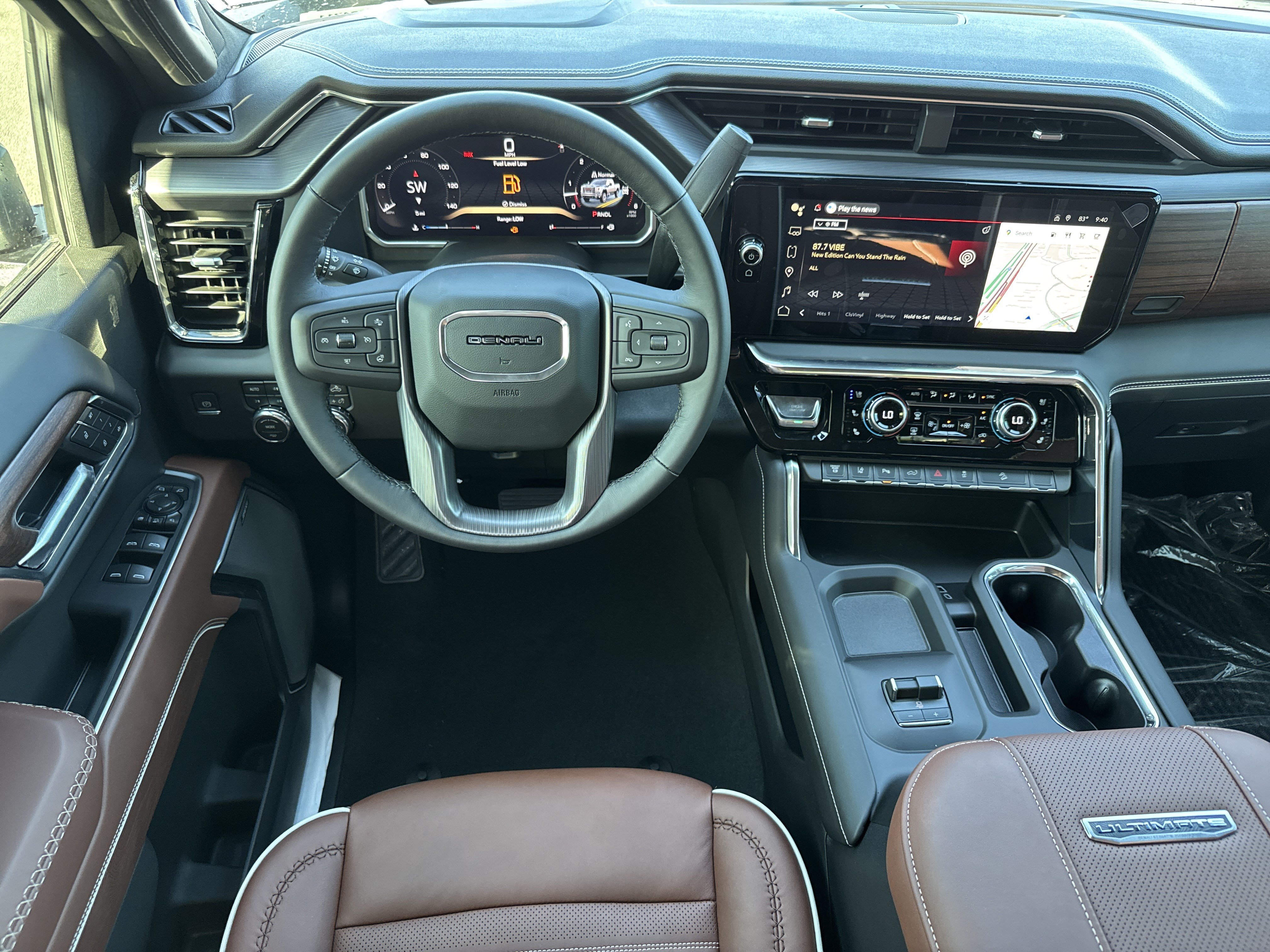 New 2026 GMC Sierra 2500 Denali Ultimate AWD/4WD image 17