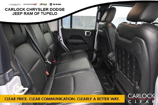 Used 2023 Jeep Wrangler Unlimited Rubicon 4xe w/ Cold Weather Group AWD/4WD image 27