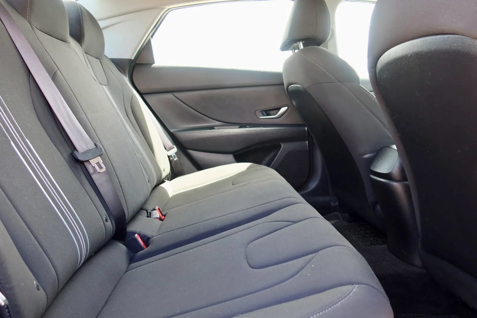 Used 2023 Hyundai Elantra SEL FWD image 19