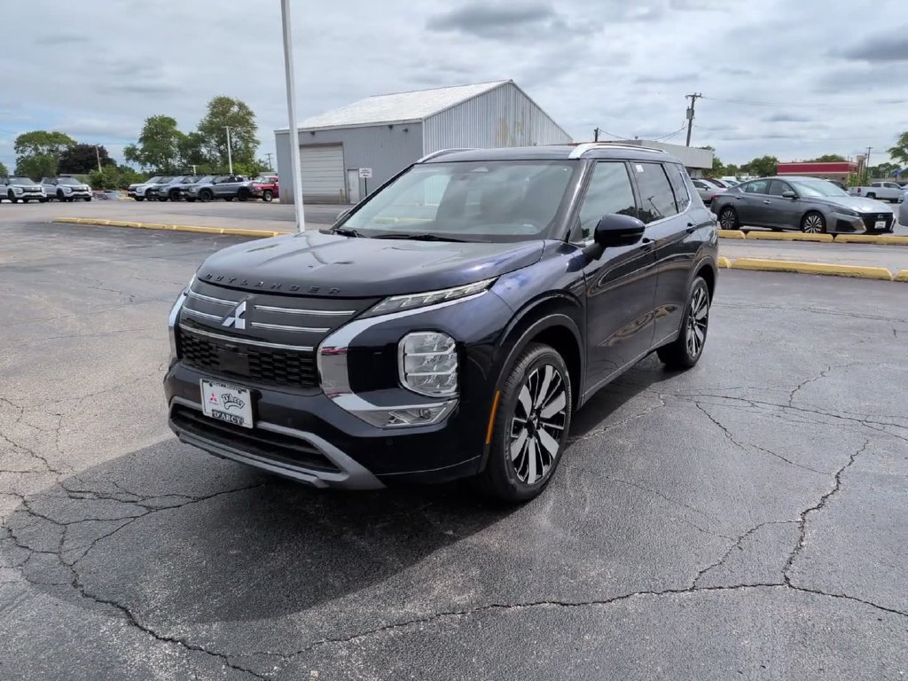 New 2026 Mitsubishi Outlander SEL AWD/4WD image 2