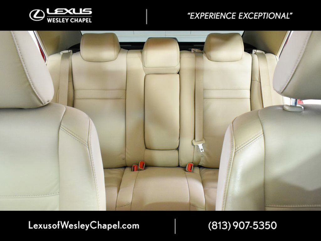 Used 2013 Toyota Camry XLE w/ Convenience Pkg image 22