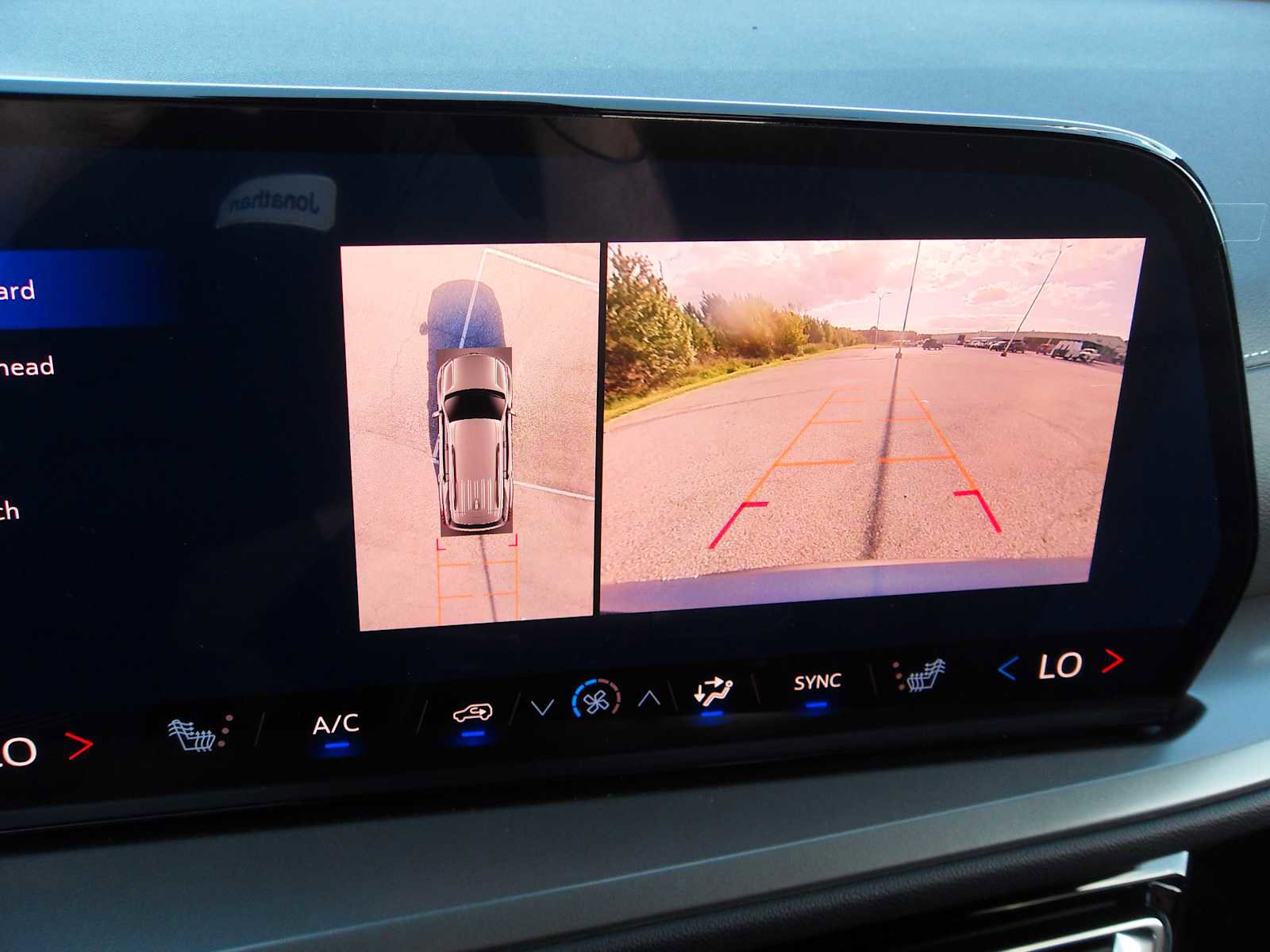 New 2026 Chevrolet Traverse LT w/ Driver Confidence Package image 30