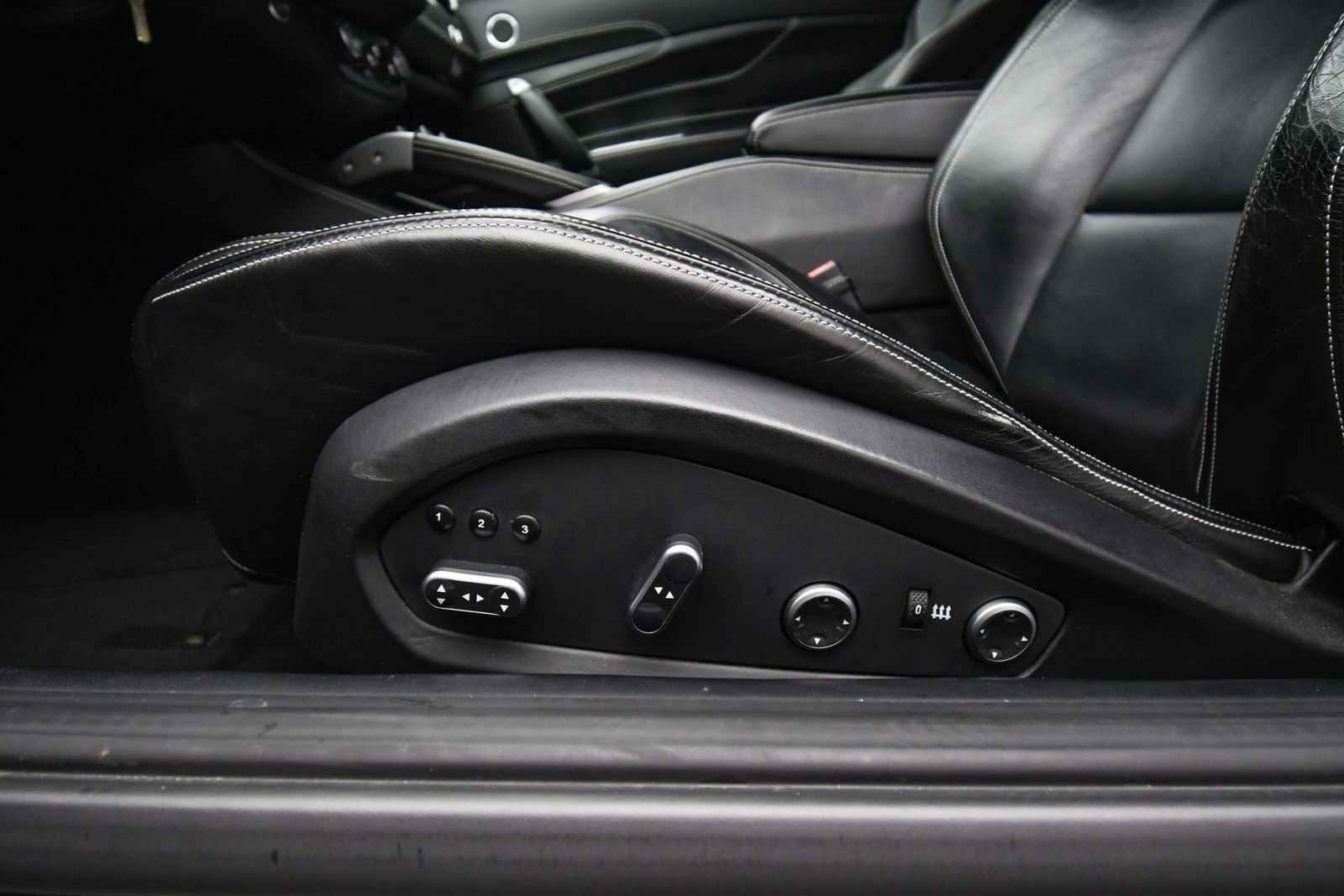 Used 2015 Ferrari FF image 45