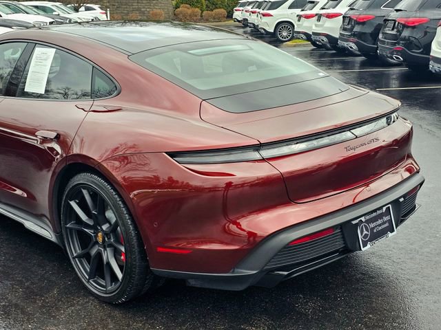 Used 2022 Porsche Taycan GTS image 14