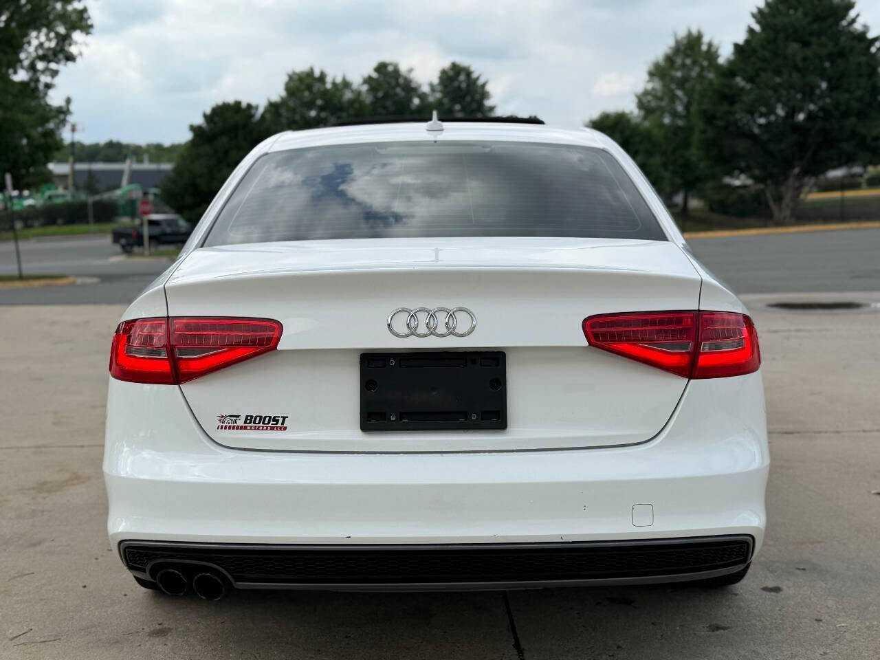 Used 2016 Audi A4 2.0T Premium w/ Convenience Plus Package AWD/4WD image 4