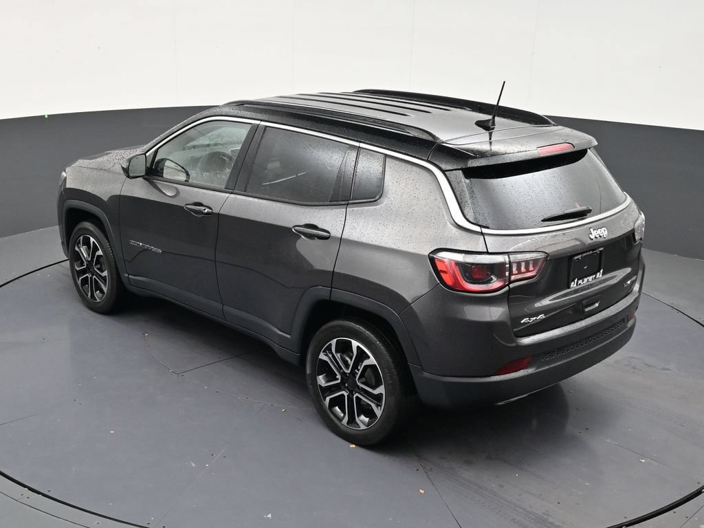 Used 2023 Jeep Compass Limited AWD/4WD image 14