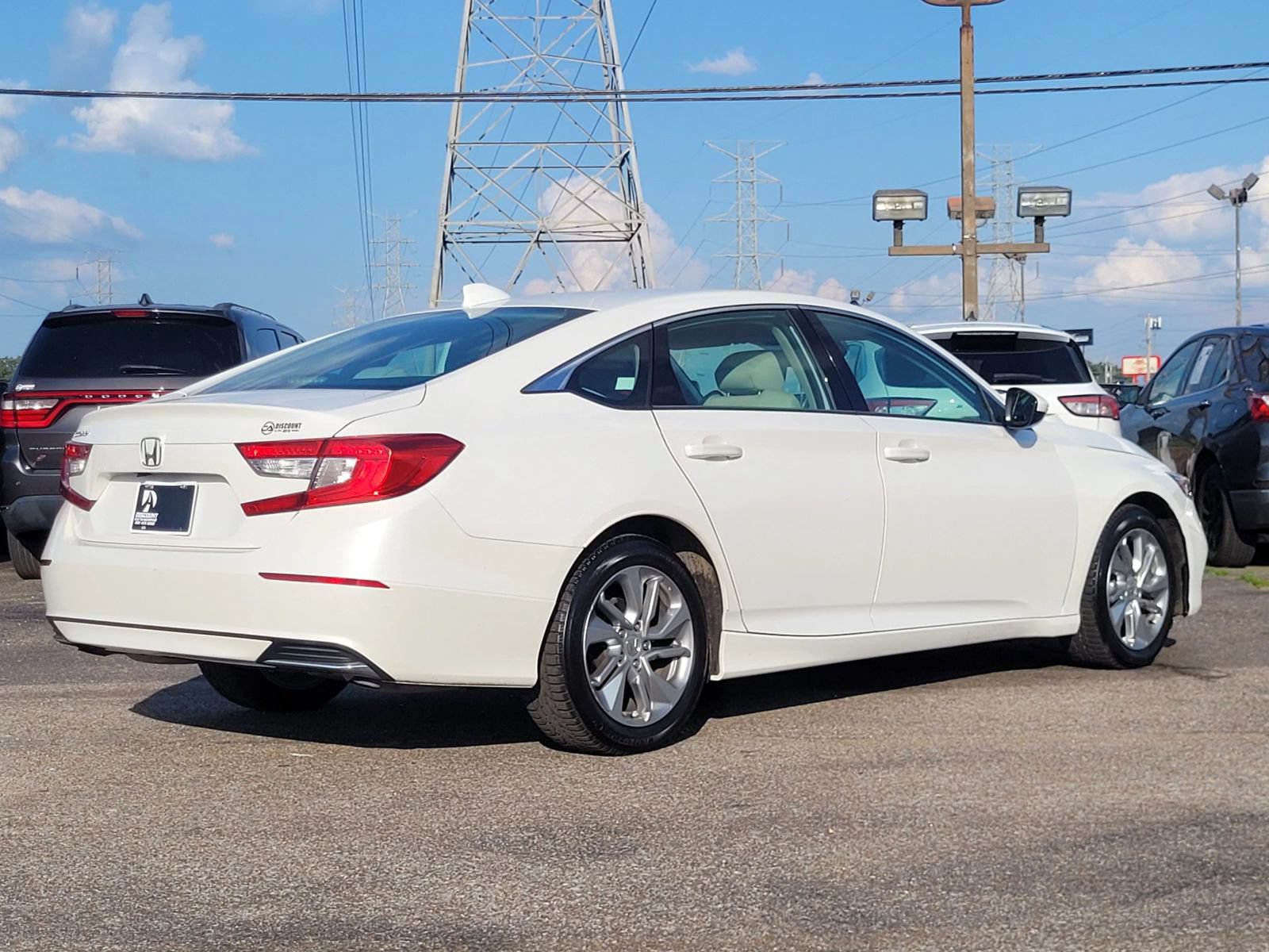 Used 2018 Honda Accord LX image 11