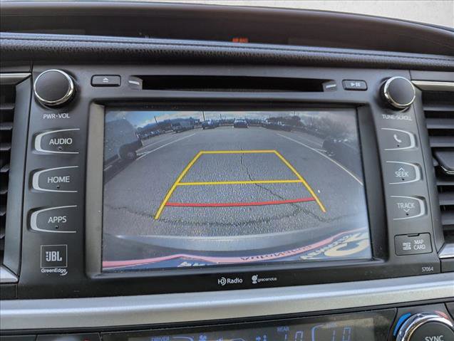 Used 2014 Toyota Highlander Limited w/ Driver Technology Package image 17