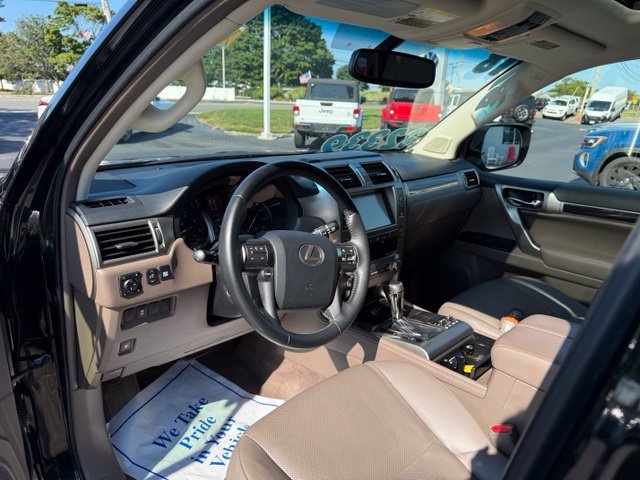 Used 2018 Lexus GX 460 w/ Navigation Package AWD/4WD image 11