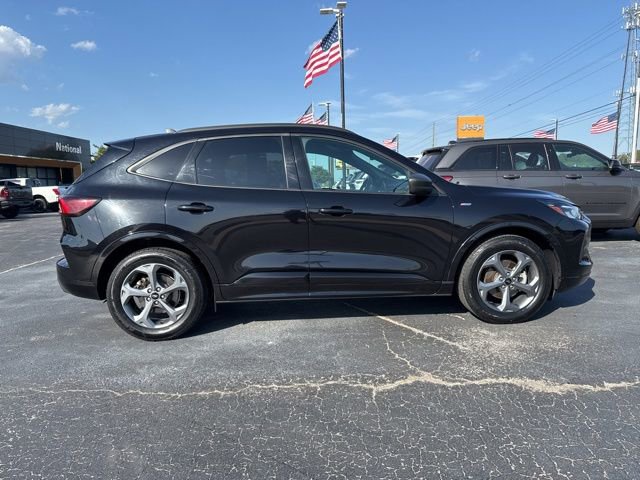 Used 2024 Ford Escape ST-Line FWD image 2