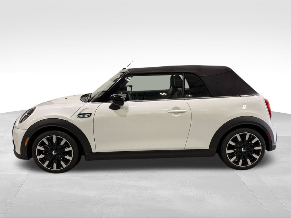 Certified 2024 MINI Cooper S w/ Seaside Edition FWD image 2