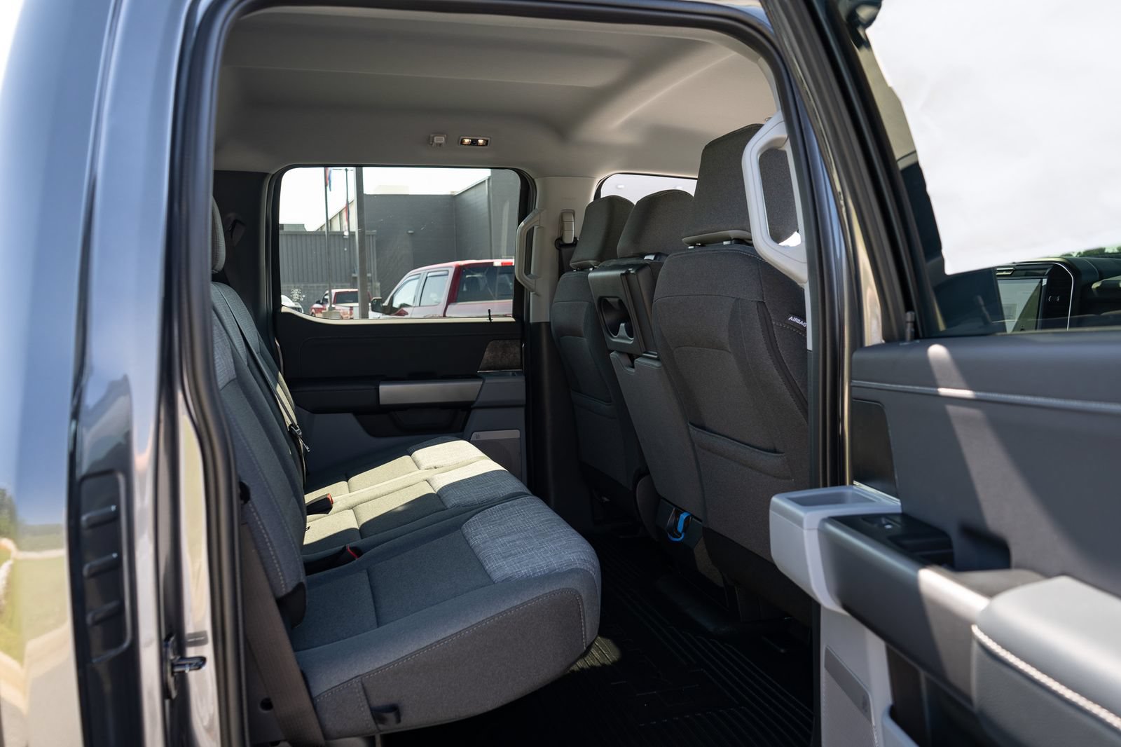 New 2027 Ford F250 XLT w/ XLT Premium Package AWD/4WD image 20