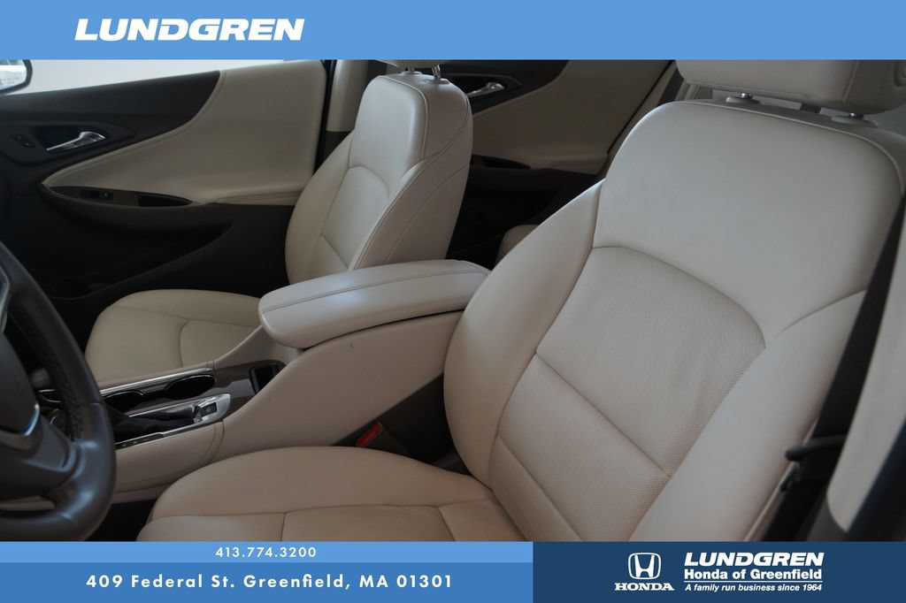 Used 2024 Chevrolet Malibu LT FWD image 12