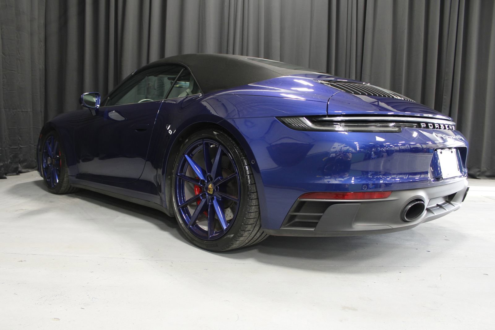 Used 2024 Porsche 911 Carrera 4 GTS image 15