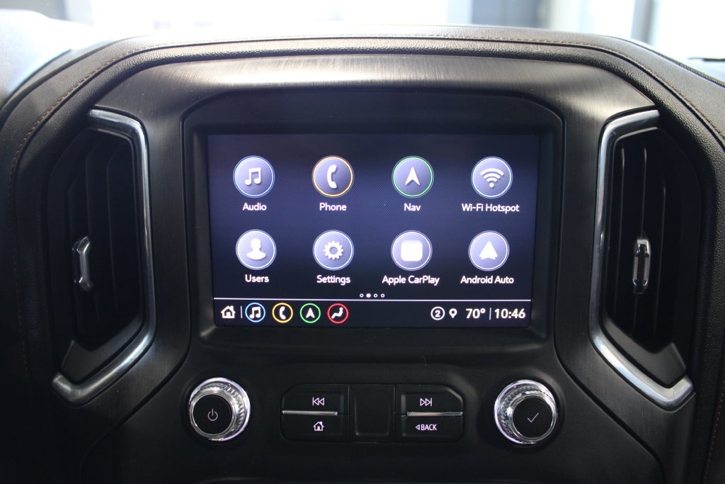 Used 2022 GMC Sierra 1500 AT4 w/ Technology Package AWD/4WD image 16