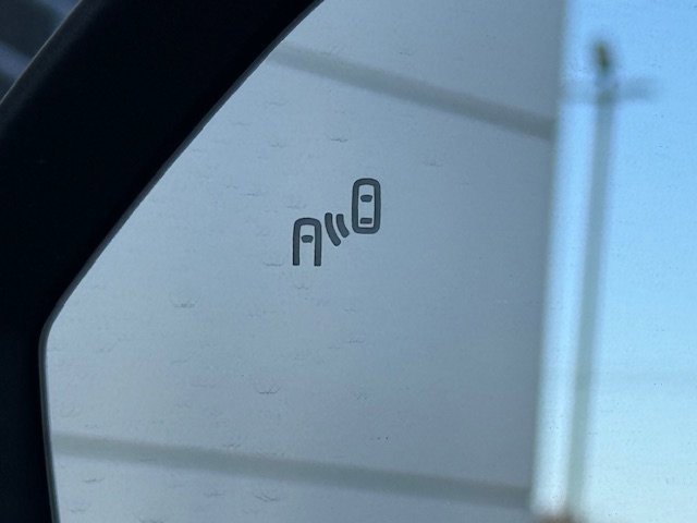 Used 2021 Volkswagen Atlas SE w/ Panoramic Sunroof Package image 14