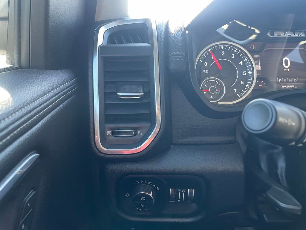Used 2022 RAM 1500 Laramie AWD/4WD image 13