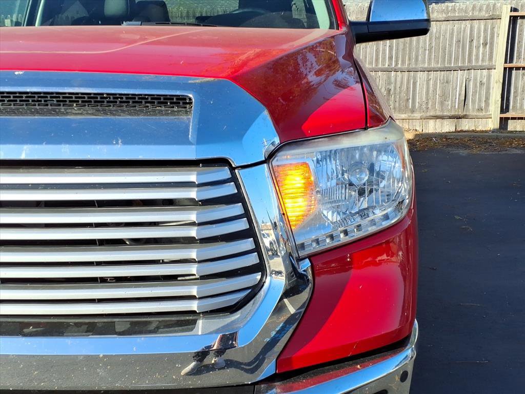 Used 2016 Toyota Tundra Limited image 30