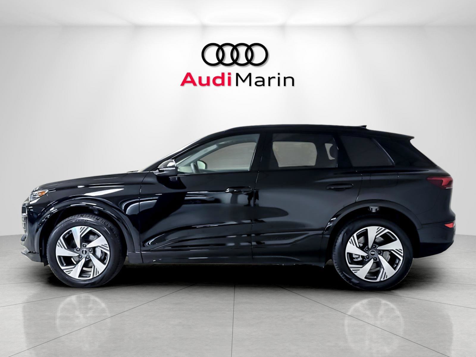 Used 2025 Audi Q6 e-tron Premium Plus AWD/4WD image 2