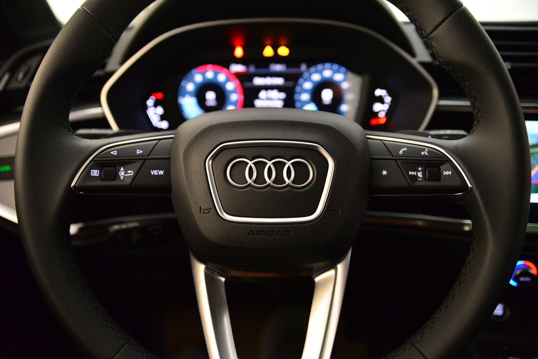 New 2025 Audi Q3 2.0T Premium image 15