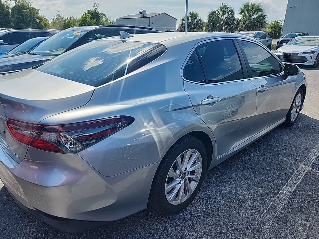 Used 2023 Toyota Camry LE FWD image 16