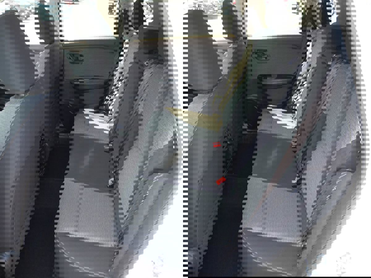 Used 2021 Nissan Rogue S image 33