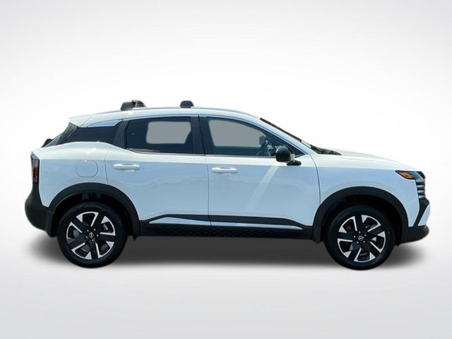 New 2026 Nissan Kicks SV w/ Cold Weather Package AWD/4WD image 8