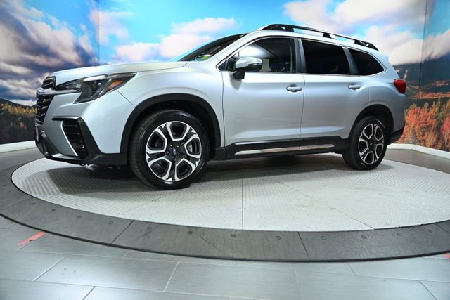 Certified 2023 Subaru Ascent Limited image 4