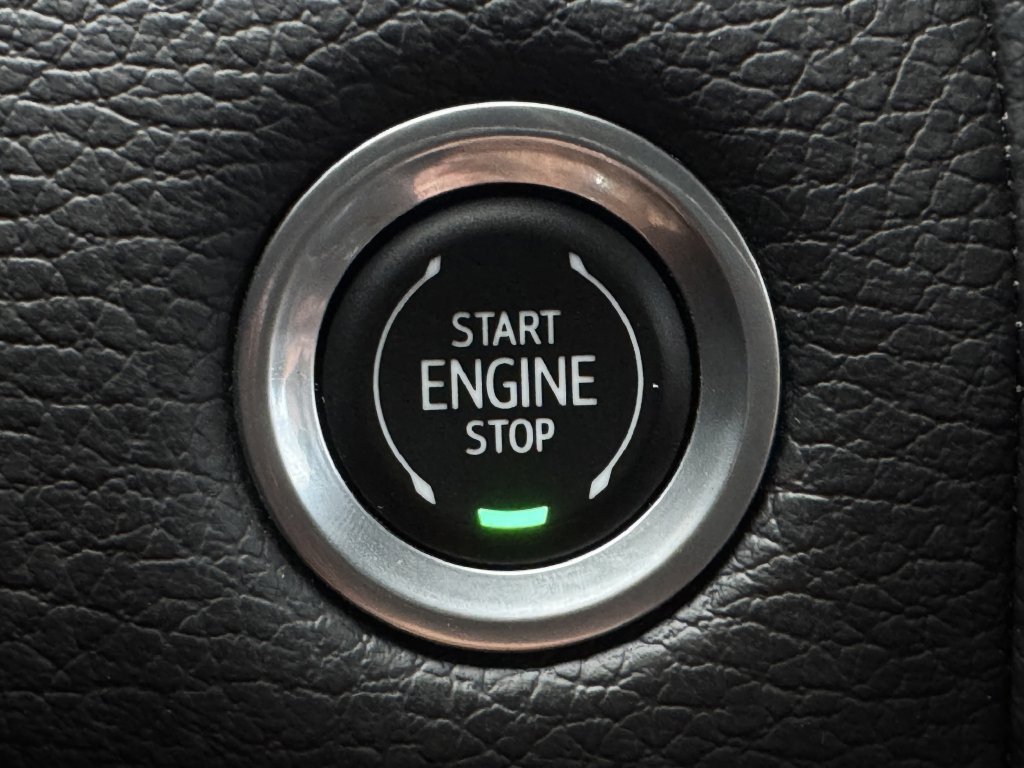 Used 2023 GMC Yukon Denali AWD/4WD image 20