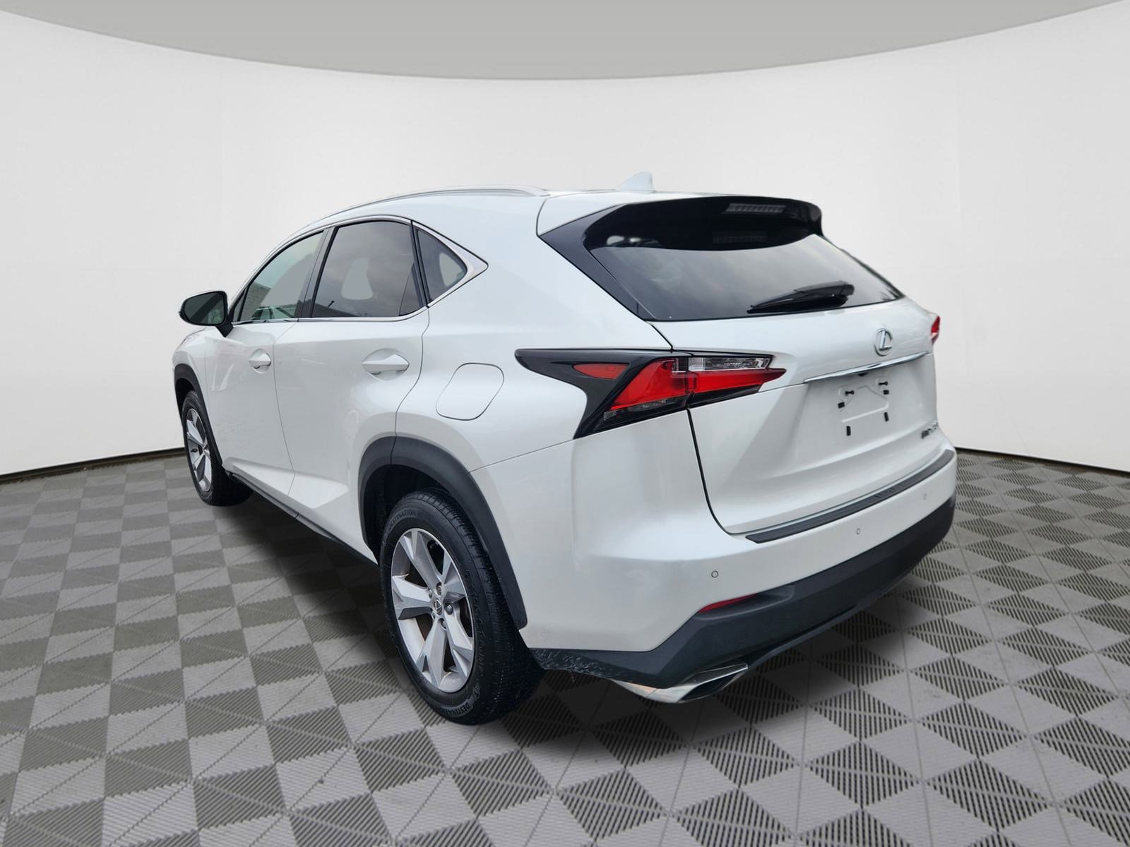 Used 2017 Lexus NX 200t AWD image 3