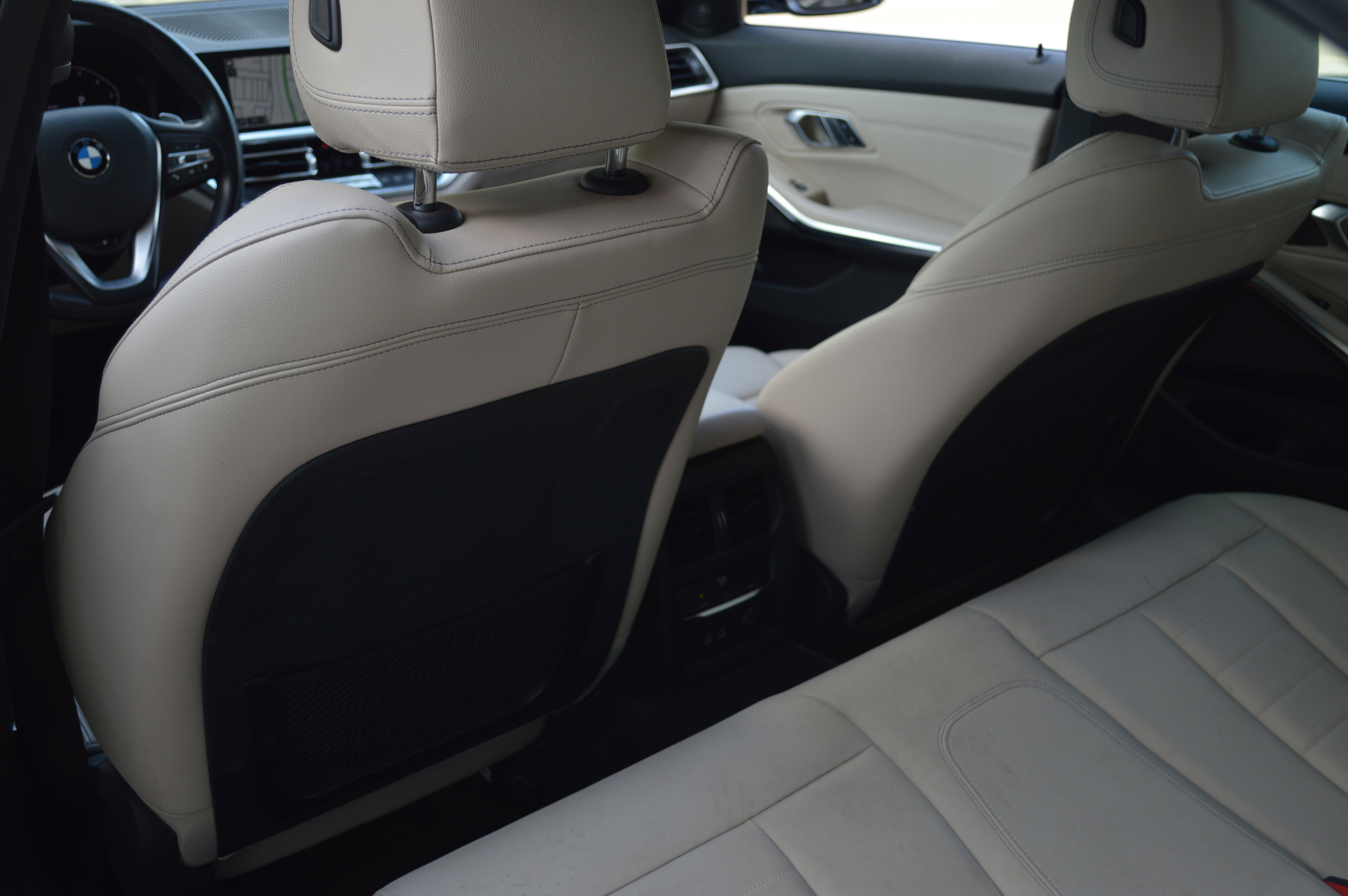 Used 2019 BMW 330i Sedan w/ Premium Package image 28