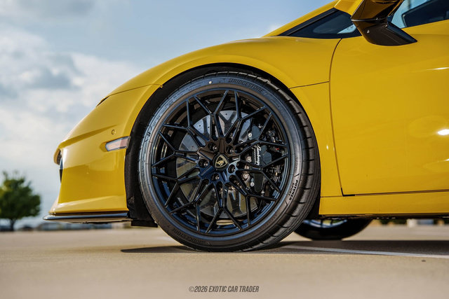 Used 2026 Lamborghini Temerario AWD/4WD image 58