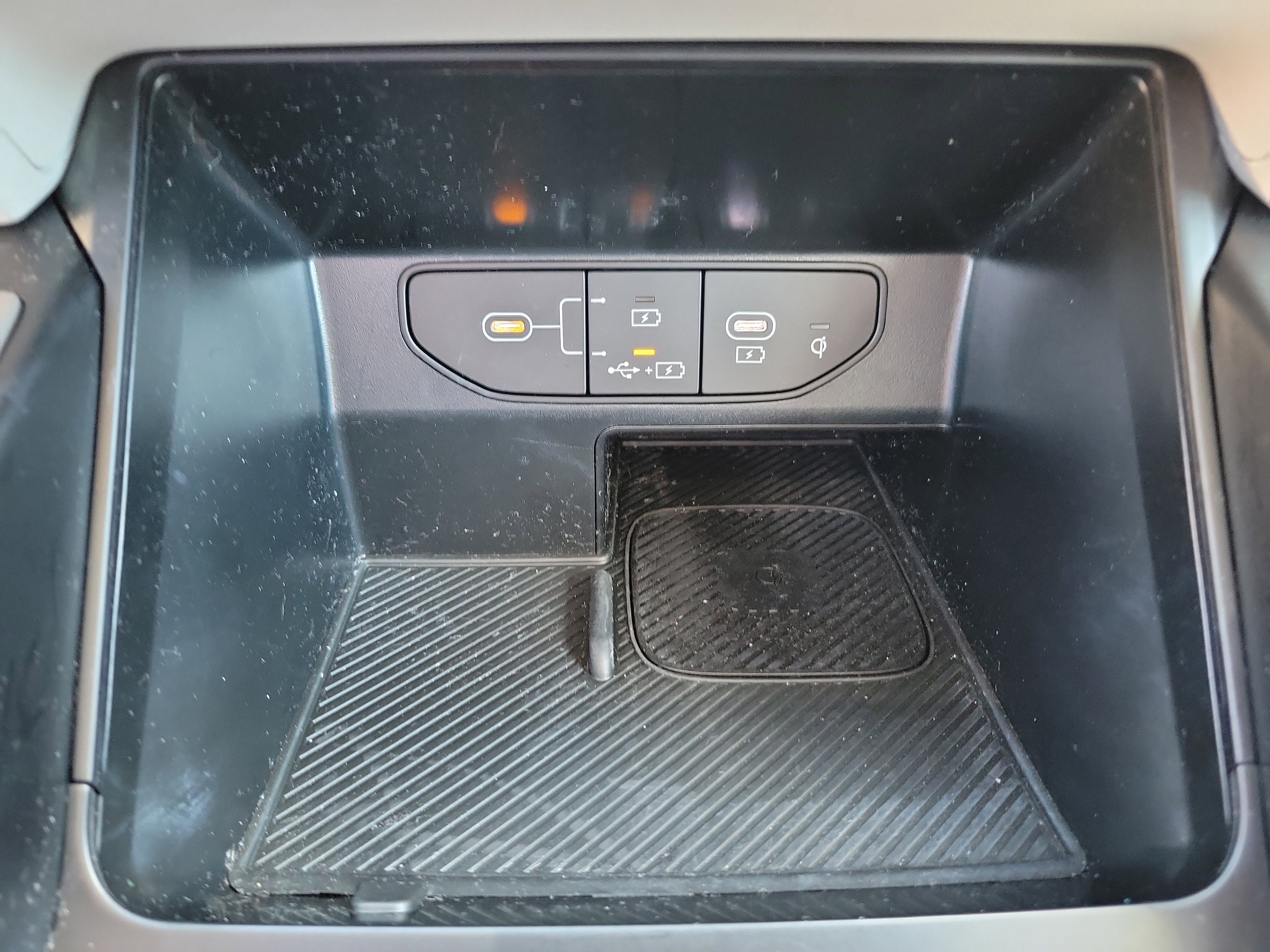 Used 2025 Kia Sorento S w/ Panoramic Sunroof Package image 13