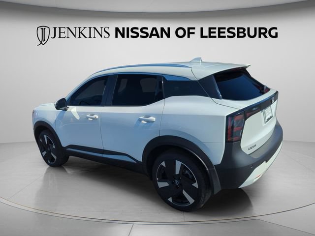 Certified 2025 Nissan Kicks SR FWD image 9