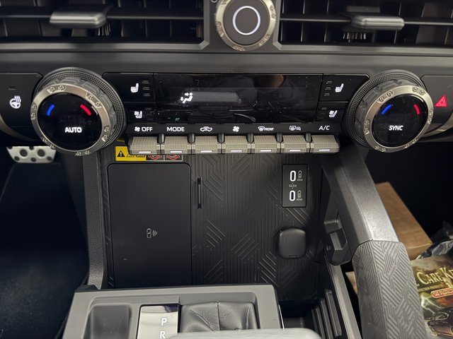 New 2025 Toyota Tacoma TRD Sport w/ TRD Sport Premium Package image 18